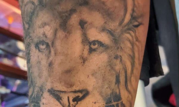 Tat Bar Las Vegas Temporary Airbrush Tattoo Lion Tattoo 5