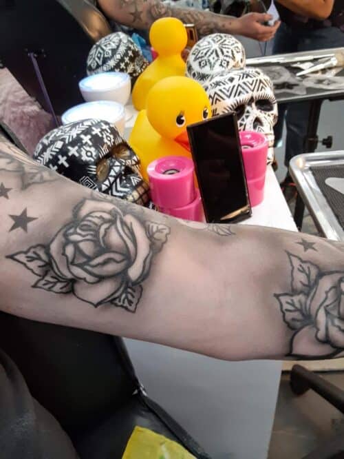 Tat Bar Las Vegas Temporary Airbrush Tattoo Rose Tattoo 2020 1